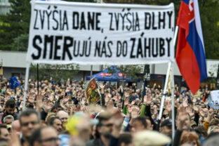 PROTEST: Proti konsolidácii v Bratislave