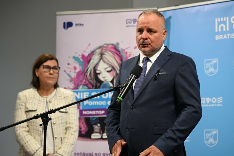 Juraj Droba Jana Zápalová vizuál projekt IPčko