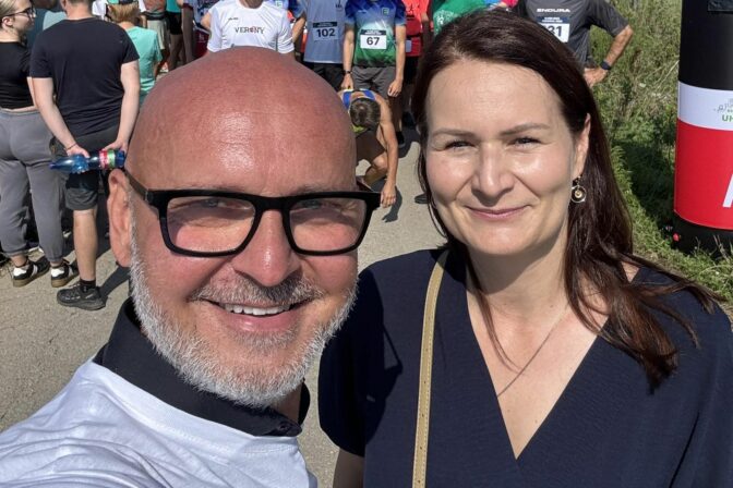 Branislav Gröhling a Martina Bajo Holečková na behu Zlodejská sedmička