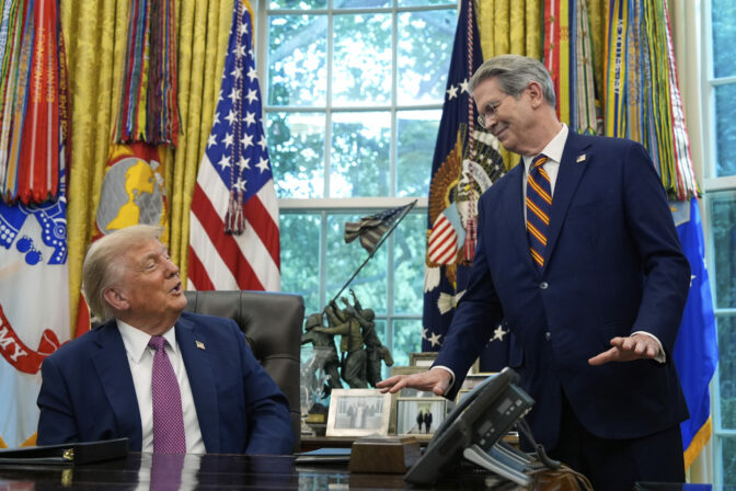 Donald Trump, Scott Bessent