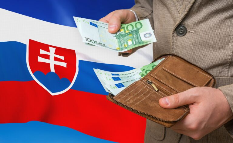 Slovenská ekonomika, peniaze