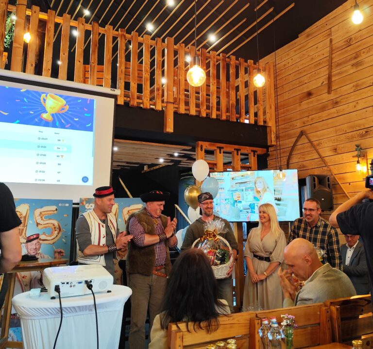 Bača a Honelník oslávili 15 rokov. COOP Jednota pripravila špeciálny media event