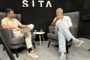 Jaro Slávik počas rozhovoru pre agentúru SITA v podcaste Fish & Chips.