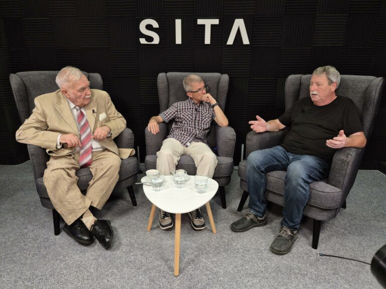KK12 Stanislav Janota, Daniel Lukáč, Boris Vaňo