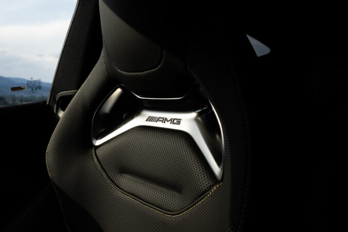 Mercedes-AMG CLE 53 4MATIC+