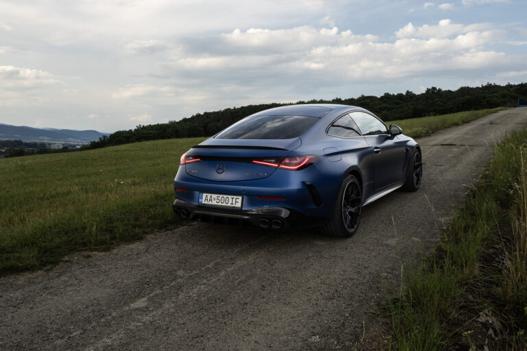 Mercedes-AMG CLE 53 4MATIC+