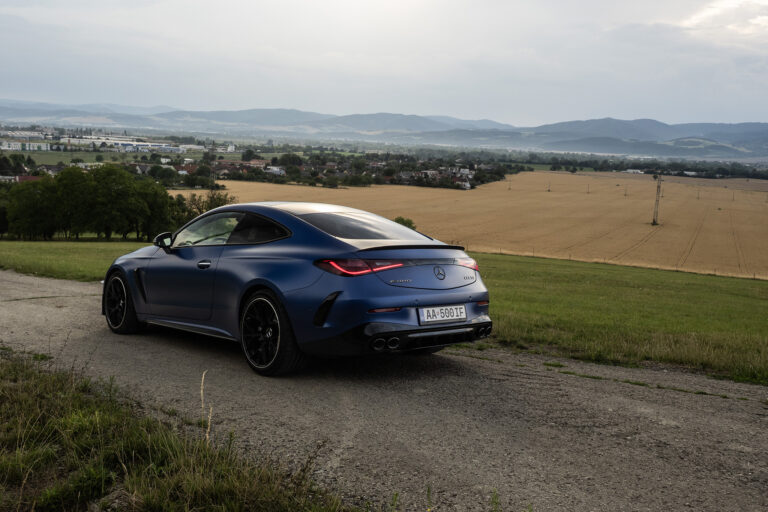 Mercedes-AMG CLE 53 4MATIC+