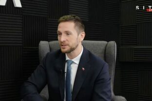 Milan Uhrík