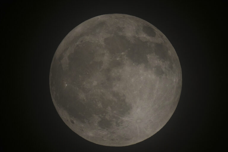 spln zatmenie Mesiac