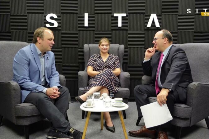Okno do sveta Vít Dostál, Pavlína Janebová, Miroslav Wlachovský