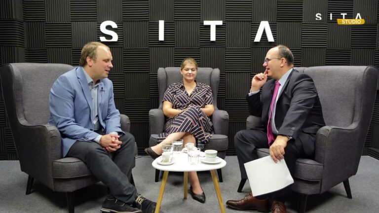 Okno do sveta Vít Dostál, Pavlína Janebová, Miroslav Wlachovský