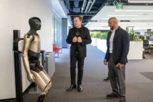 Abdulla bin Mohammed bin Butti Al Hamed Elon Musk Tesla