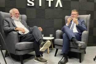 Poslanec Igor Šimko (Hlas SD) počas rozhovoru pre agentúru SITA.