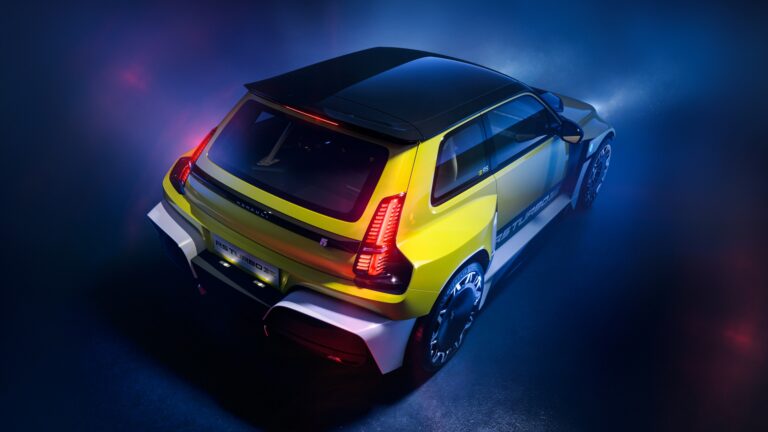 Renault_embleme_renault 5 turbo 3e_11.jpg