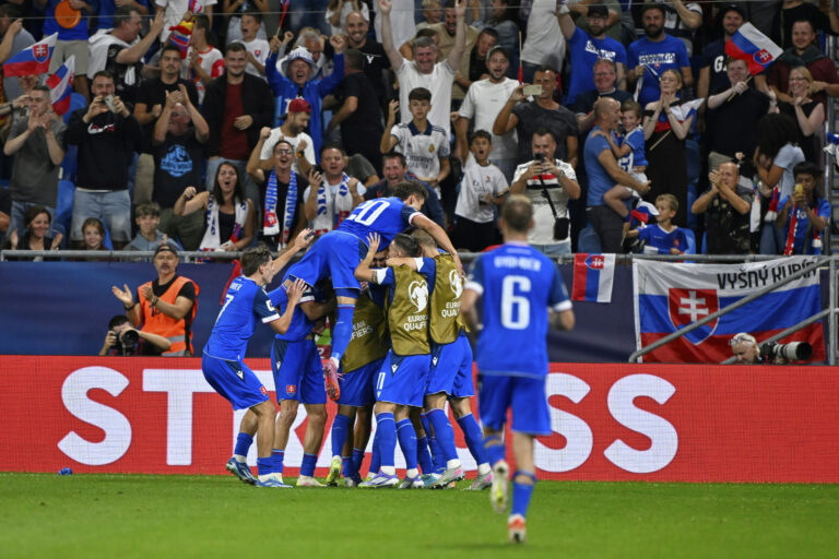 Zápas Slovensko - Nemecko (futbal - kvalifikácia o postup na MS vo futbale 2026)