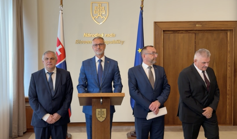 Rasi, konsolidacia