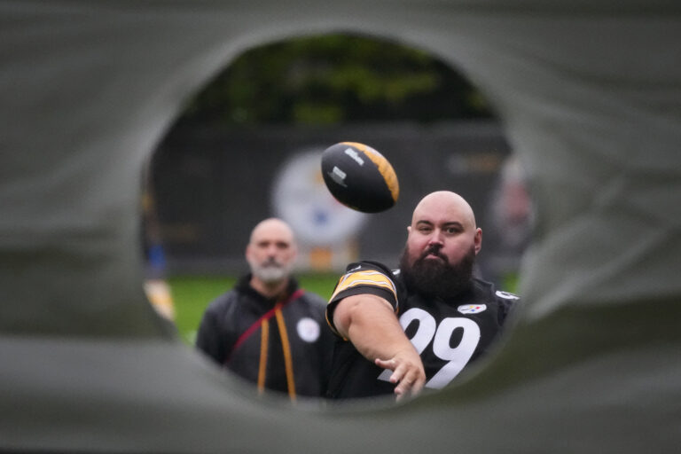 fanúšik americký futbal lopta