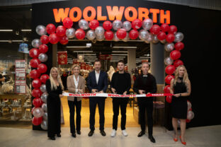 20251015_ba_woolworth_09.jpg