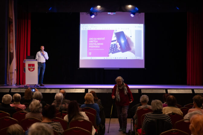20251023_ba_digitalni_seniori_005w.jpg