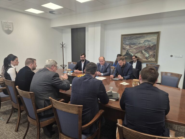 Richard Rybníček, Matúš Vallo, Marek Hattas