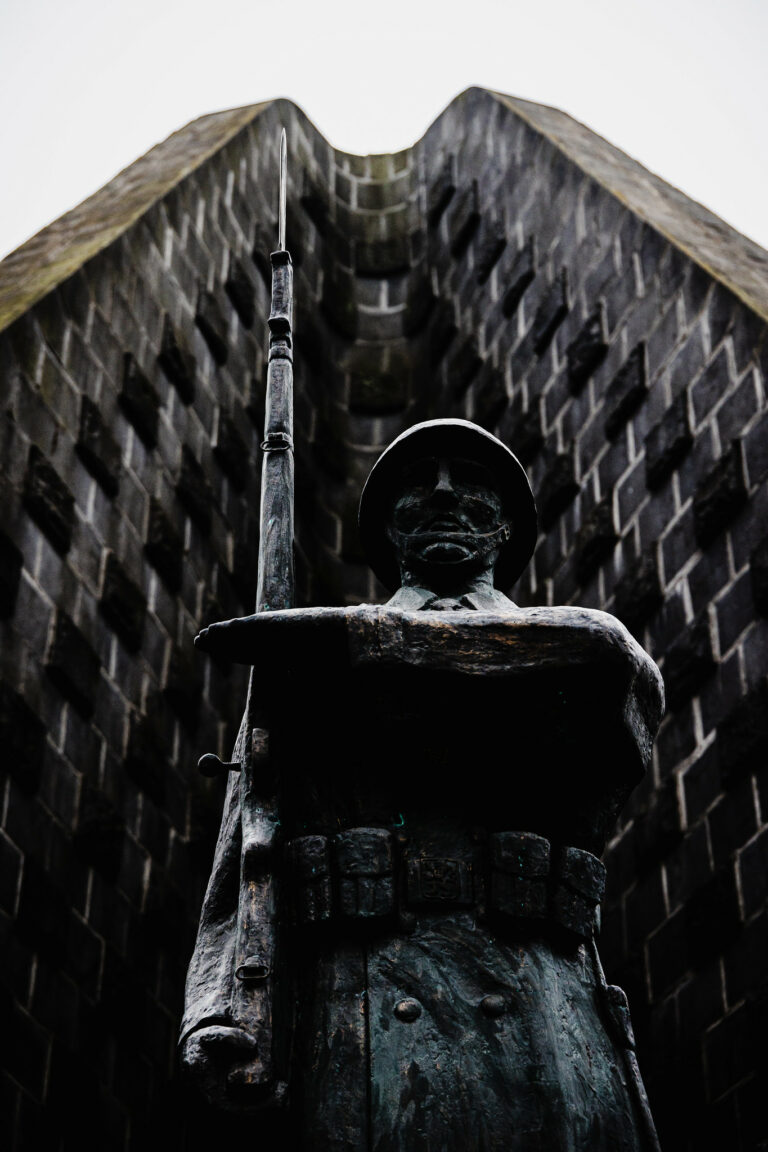 Vyšný Komárnik Pamätník československého armádneho zboru Dukla Karpatsko-duklianska operácia