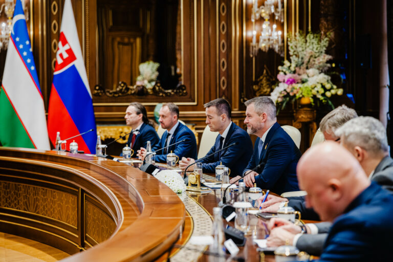 PREZIDENT: Návšteva v Uzbekistane