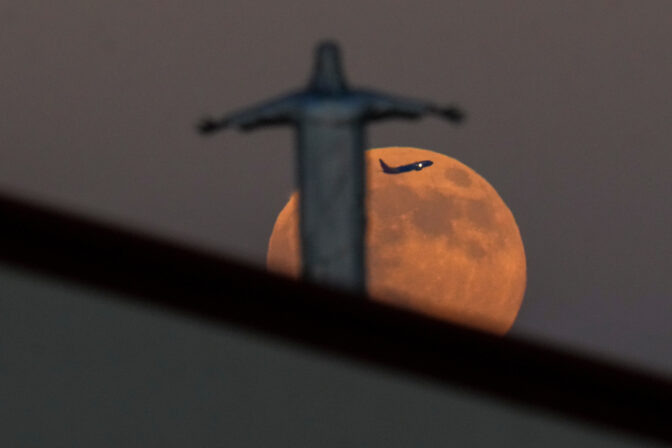 APTOPIX Texas Supermoon