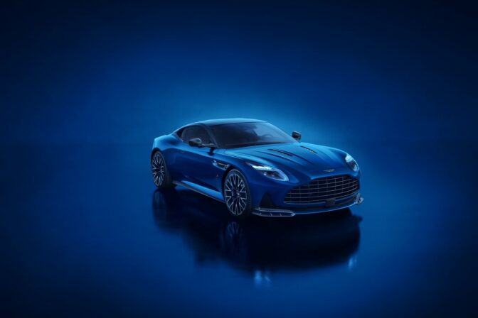 Aston martin db12 s_02.jpg