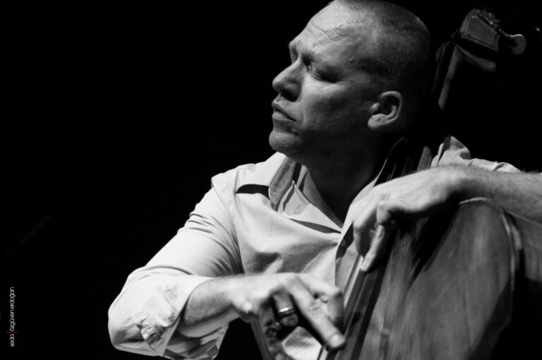 Avishai cohen s.jpg