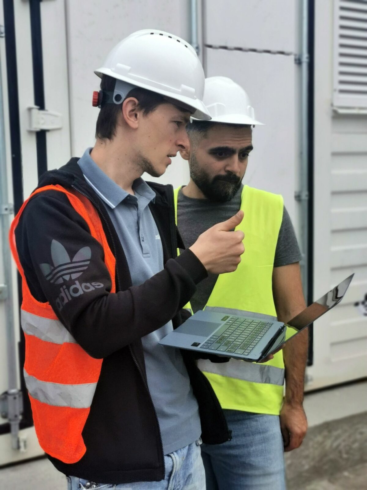 E5c1b300 b8d1 4326 831b c9d6ba0e7a66.jpg