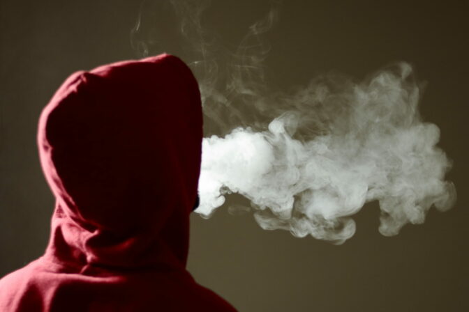 Fajčenie, tínedžer