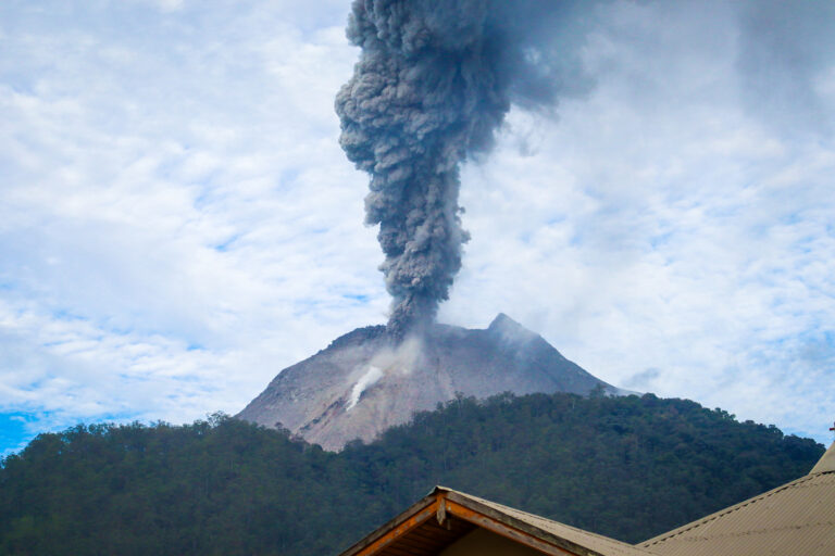 The eruption of Mount Lewotobi in East Flores Regency, Larantuka, Lewotobi volcano emits volcanic ash