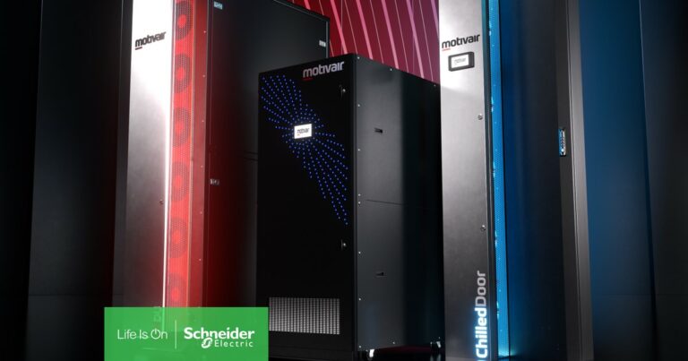 Image schneider electric unveils liquid cooling portfolio with motivair featuring dedicated solutions and services for hpc and ai workloads.jpg