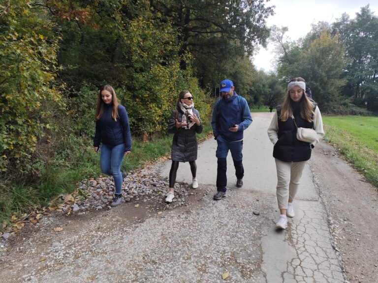 Tajomný chodník Tribečom: nová trasa, kde ožívajú záhady aj šifrovacia hra Stratený v Tribeči