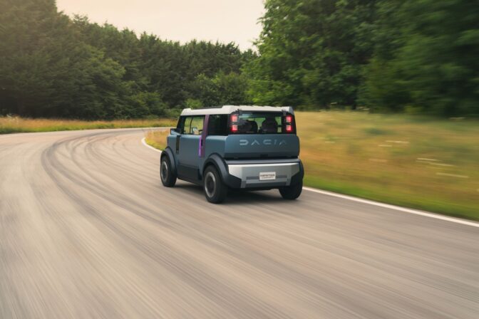 Koncept_dacia_hipster_36.jpg