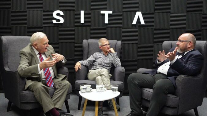 Konzervatívna kaviareň 14 - Izrael,Gaza - Stanislav Janota, Daniel Lukáč, Andrej Žiarovský