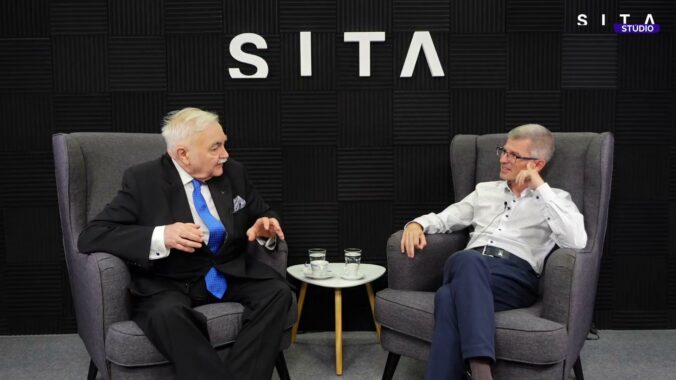 Konzervatívna kaviareň Stanislav Janota, Daniel Lukáč