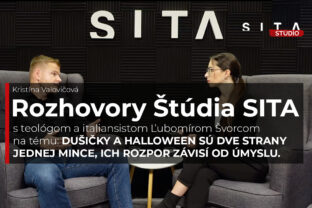 Ľubomír Švorca, teológ a italianista počas rozhovoru pre agentúra SITA vo video podcaste Rozhovory štúdia SITA.