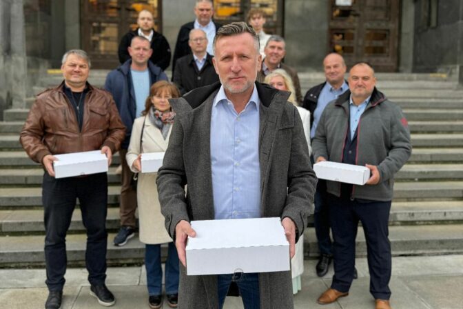 Martin Winkler, strana Dunaj, odovzdané podpisy
