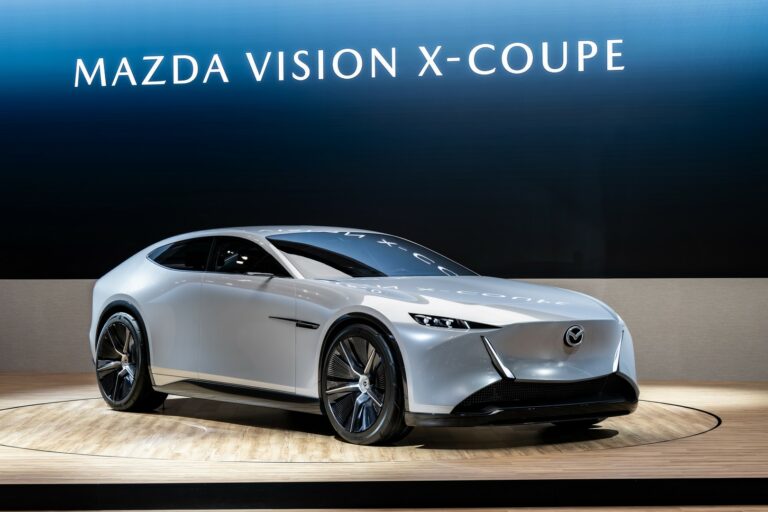 Mazda vision x coupe a x compact_01.jpg