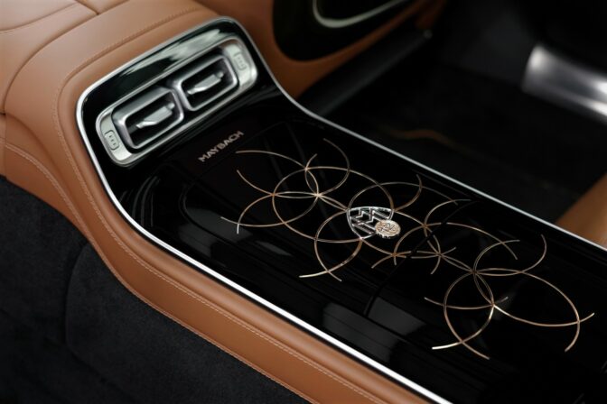Die Mercedes Maybach V12 Edition. Tradition trifft auf Design und HandwerkskunstThe Mercedes Maybach V12 Edition - where legacy meets design and craftsmanship