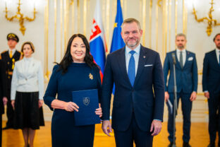PREZIDENT: Prijal nových veľvyslancov SR