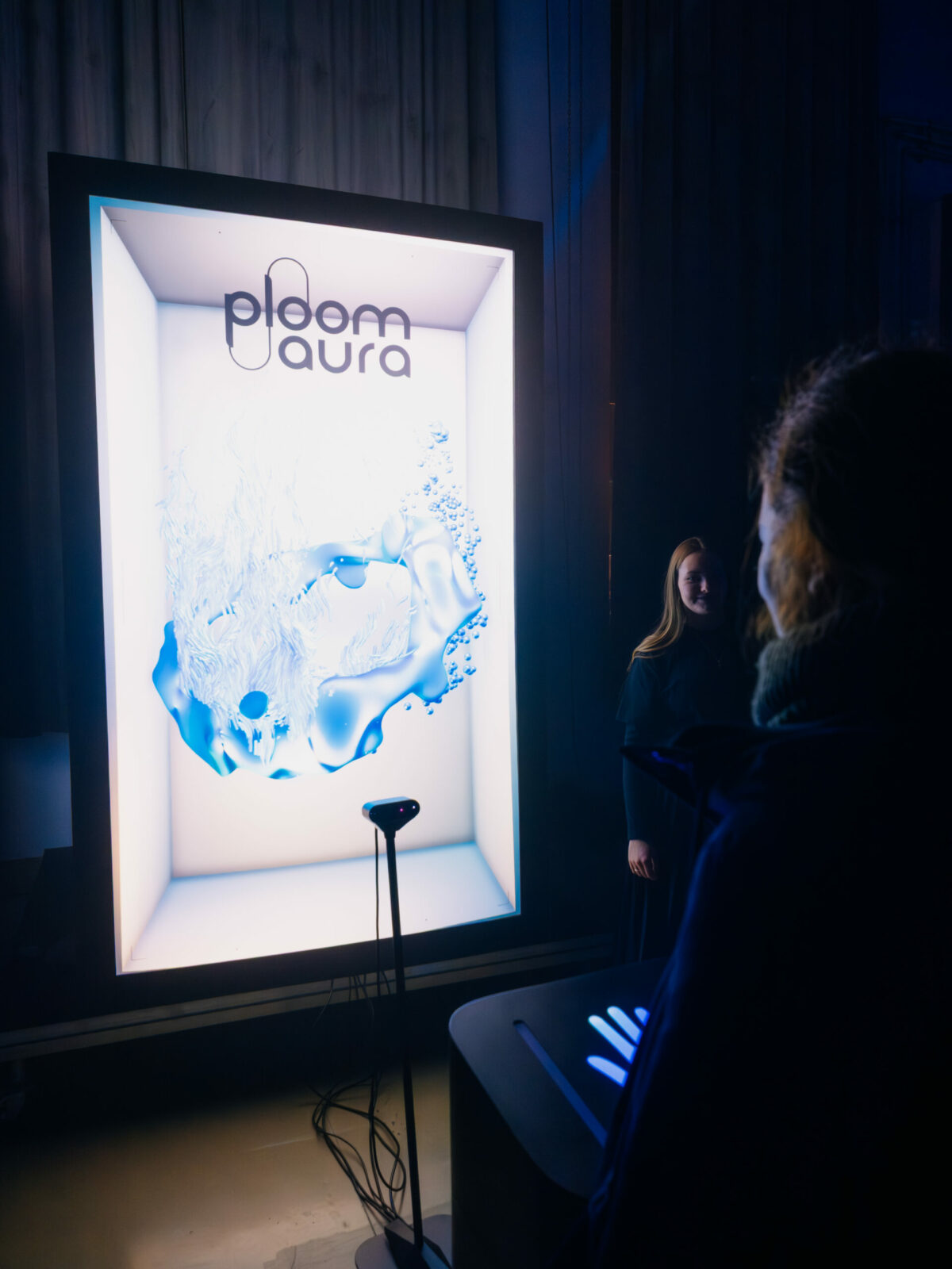 Ploom bn 16.jpg