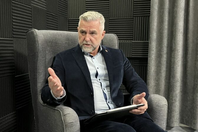 Podpredseda parlamentu Tibor Gašpar počas rozhovoru pre agentúru SITA.