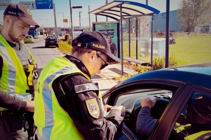 Policia.jpg