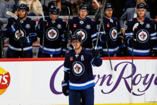 HOKEJ NHL: Winnipeg - Nashville
