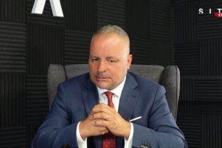 Predseda Bratislavského samosprávneho kraja (BSK) Juraj Droba počas rozhovoru pre agentúru SITA.