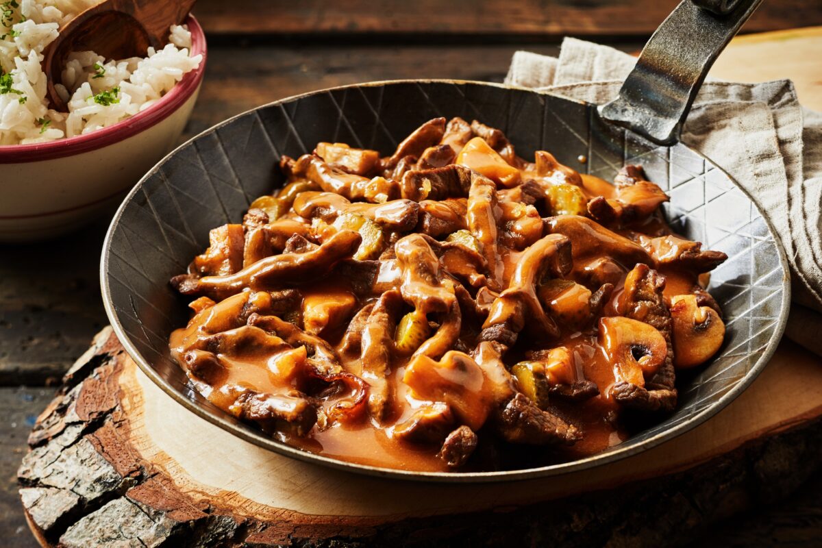 Hovädzí Stroganov