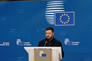 Ukrajinský prezident Volodymyr Zelenskyj na samite EÚ v Bruseli.