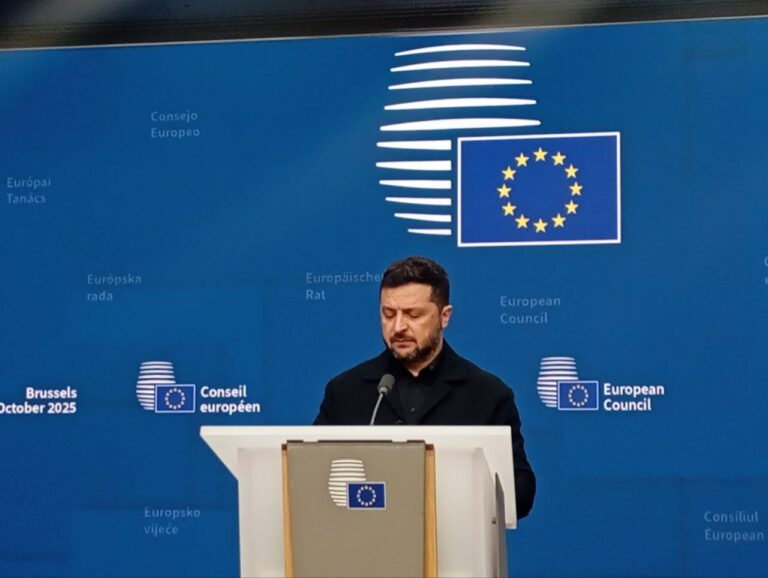 Ukrajinský prezident Volodymyr Zelenskyj na samite EÚ v Bruseli.
